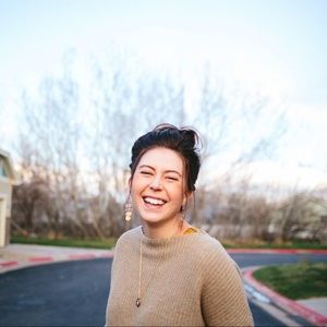 Meet your Posher, Zoe